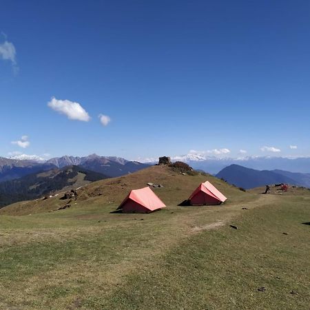 Tirthan Crest Homestay Banjār エクステリア 写真
