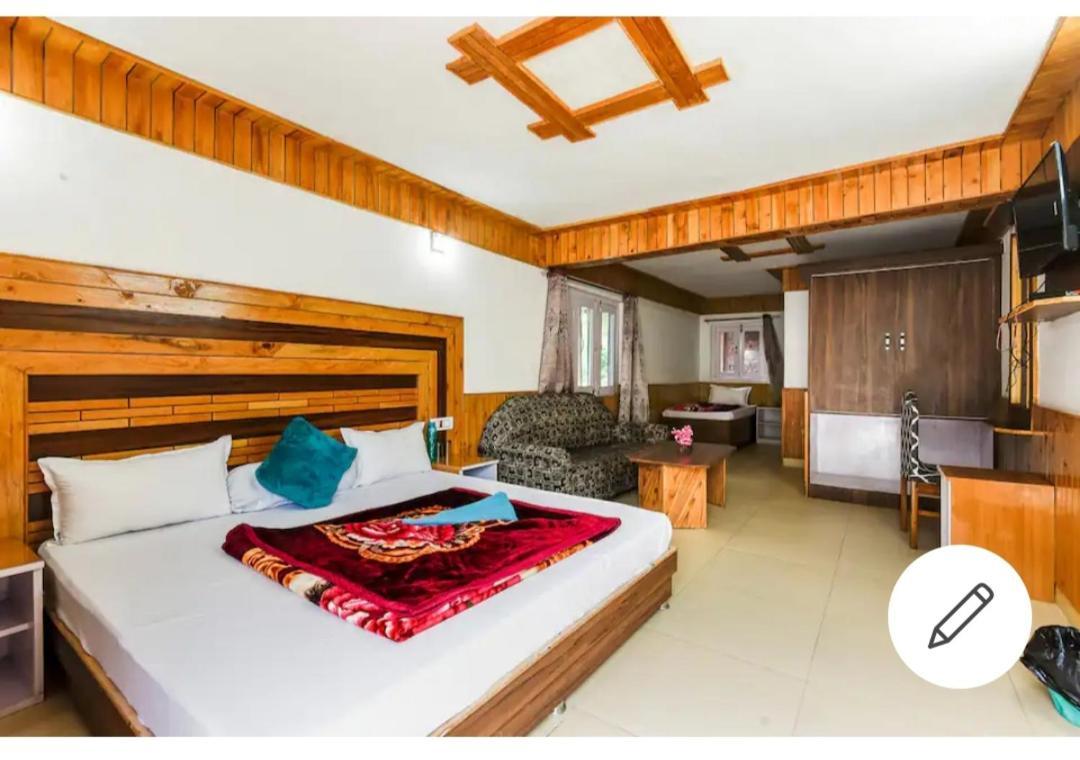 Tirthan Crest Homestay Banjār エクステリア 写真