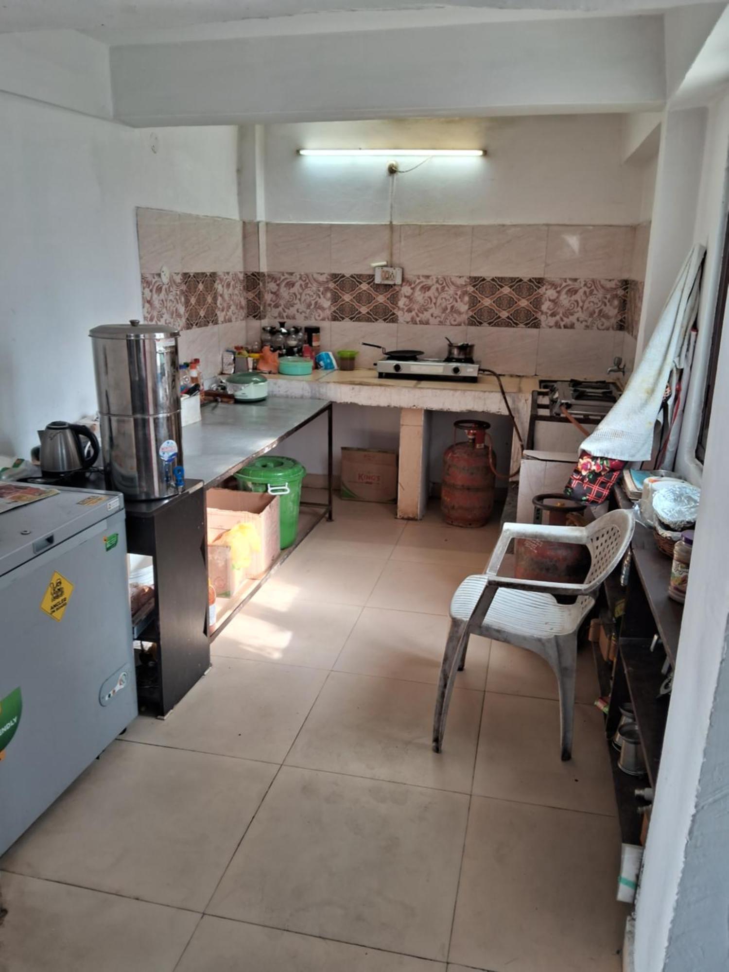 Tirthan Crest Homestay Banjār エクステリア 写真